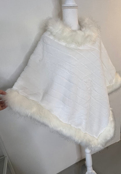 Poncho white teddy fake fur